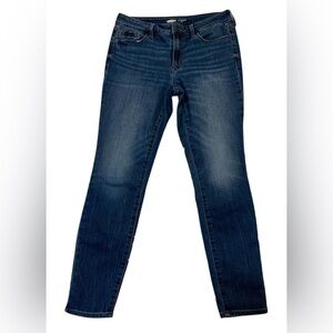 Old Navy Women’s Medium Wash Denim Jeans